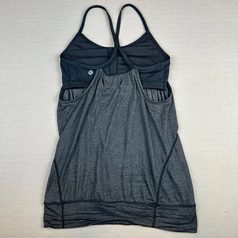 Lululemon Women's Heathered Gray Black Racerback Tank Built-In Bra Sz 4